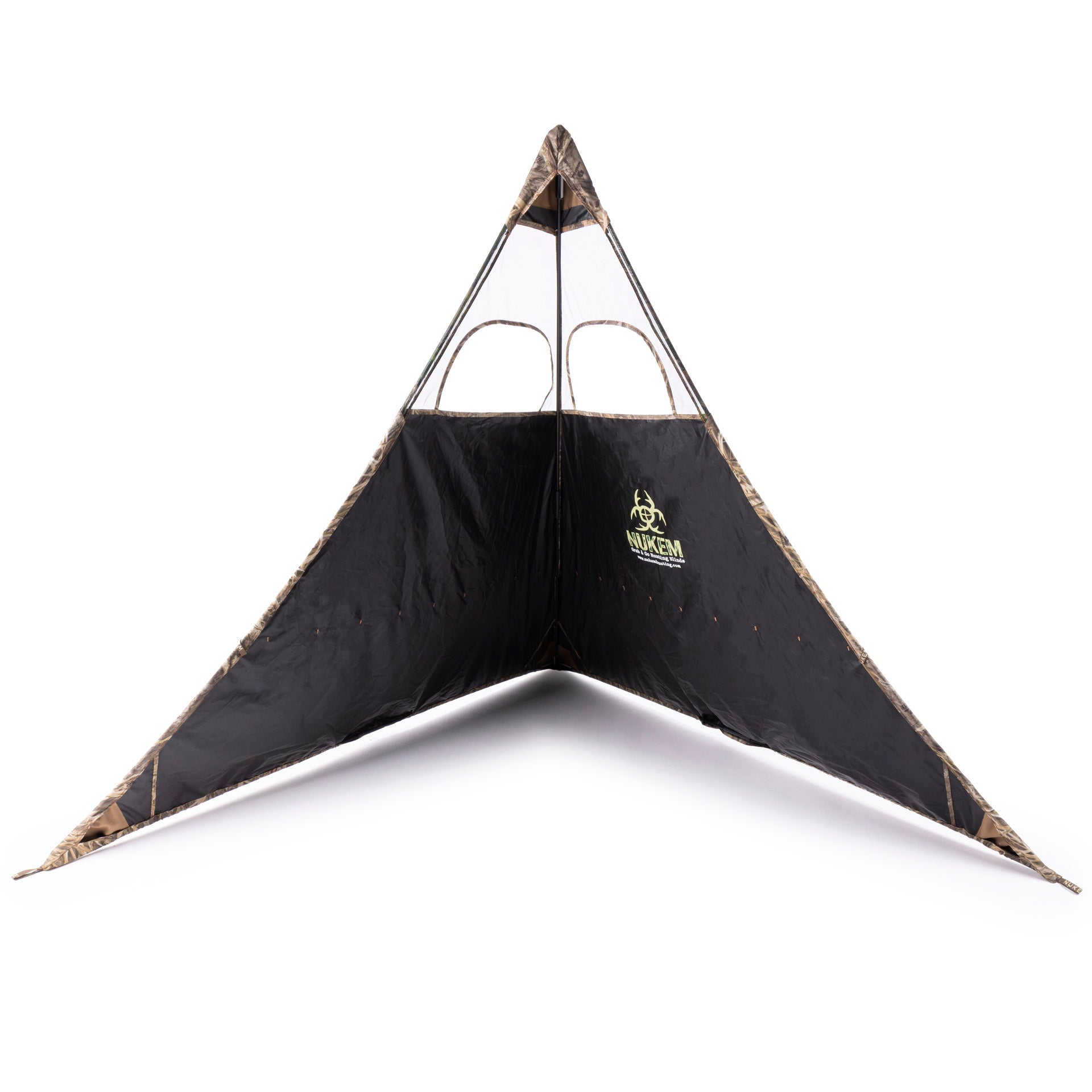 Hunting Blind - Mossy Oak Habitat